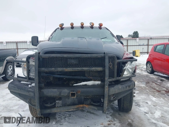 2006 Dodge 3500 Laramie z VIN 3D7LX39C96G189376, wystawiony jako IAAI lot #41583369 z przebiegiem 172 325 mil mil oraz . Historia ofert i sprzedaży dostępna na DreamBid. Obrazek 12.