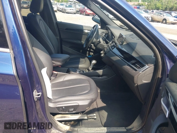 2017 BMW X1 xDrive28i with VIN WBXHT3C32H5F72371, listed as a IAAI auction lot 42763489 with 79,103 mi miles and . Bid and sale history available at DreamBid. Image 5.