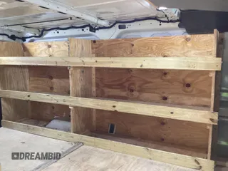 2018 Ford Transit с VIN 1FTYR1ZG4JKA34091, выставлен на аукционе IAAI как лот 42650298 с пробегом 177 181 миль миль и . История ставок и продаж доступна на DreamBid. Изображение 26.