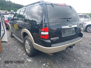 2010 Ford Explorer Eddie Bauer z VIN 1FMEU6EE0AUA05254, wystawiony jako IAAI lot #42251008 z przebiegiem 110 959 mil mil oraz . Historia ofert i sprzedaży dostępna na DreamBid. Obrazek 3.