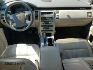 2011 Ford Flex SEL z VIN 2FMGK5CC5BBD30015, wystawiony jako Copart lot #49678135 z przebiegiem 200 998 mil mil oraz Szkoda całkowita • Salvage title. Historia ofert i sprzedaży dostępna na DreamBid. Obrazek 8.