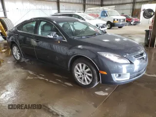 2012 Mazda 6 i Touring Plus with VIN 1YVHZ8EH2C5M32001, listed as a Copart auction lot 41699485 with 137,409 mi miles and Non Repairable. Bid and sale history available at carsss.com. Image 4.