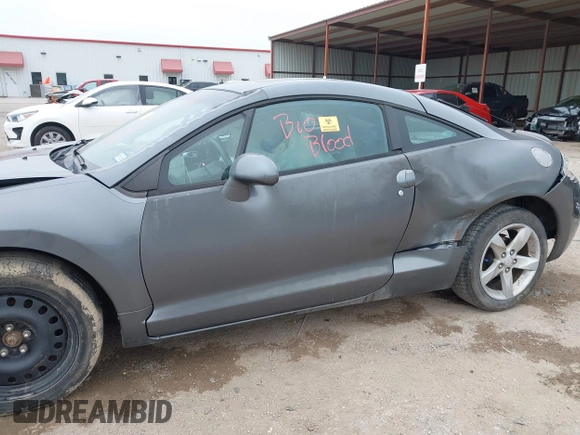 2006 Mitsubishi Eclipse GS z VIN 4A3AK24F06E044016, wystawiony jako IAAI lot #41501136 z przebiegiem Nie podano mil oraz . Historia ofert i sprzedaży dostępna na DreamBid. Obrazek 6.