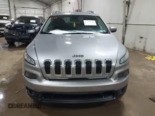 2018 Jeep Cherokee Latitude Plus with VIN 1C4PJLLB4JD524997, listed as a IAAI auction lot 41359742 with 89,858 mi miles. Bid and sale history available at carsss.com. Image 12.