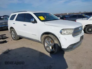 2013 Dodge Durango Citadel z VIN 1C4RDHEG9DC665693, wystawiony jako IAAI lot #41605907 z przebiegiem 215 765 mil mil oraz . Historia ofert i sprzedaży dostępna na DreamBid. Obrazek 1.