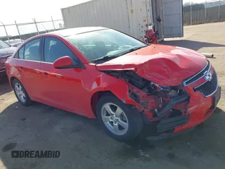 2014 Chevrolet Cruze 1LT with VIN 1G1PC5SB8E7383467, listed as a IAAI auction lot 41798352 with 52,352 mi miles and . Bid and sale history available at DreamBid. Image 1.