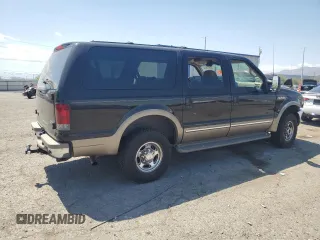 2002 Ford Excursion Limited z VIN 1FMNU43S92EC53835, wystawiony jako Copart lot #60525215 z przebiegiem 207 011 mil mil oraz Szkoda całkowita • Salvage title. Historia ofert i sprzedaży dostępna na DreamBid. Obrazek 3.