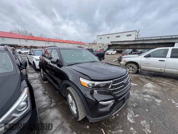 2020 Ford Explorer XLT with VIN 1FMSK8DH2LGB57599, listed as a Copart auction lot 87410294 with 122,491 mi miles and Salvage Title. Bid and sale history available at carsss.com. Image 1.