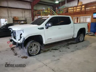 2022 GMC Sierra 1500 AT4 with VIN 3GTP9EEL4NG146800, listed as a Copart auction lot 55836695 with 71,766 mi miles and Salvage title. Bid and sale history available at DreamBid. Image 1.