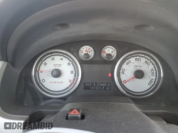 2008 Ford Focus SE with VIN 1FAHP35NX8W179702, listed as a Copart auction lot 43032555 with 101,309 mi miles and Salvage Title. Bid and sale history available at carsss.com. Image 9.