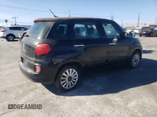 2014 FIAT 500L Easy with VIN ZFBCFABH4EZ020553, listed as a Copart auction lot 88782575 with 125,638 mi miles and Clean Title. Bid and sale history available at carsss.com. Image 3.