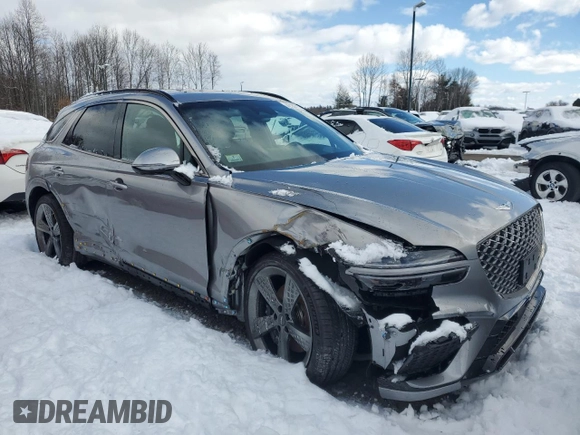 2022 Genesis GV70 Sport with VIN KMUMCDTC8NU022430, listed as a Copart auction lot 42189715 with 8,291 mi miles and Salvage title. Bid and sale history available at DreamBid. Image 4.