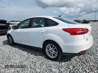 2015 Ford Focus SE with VIN 1FADP3F26FL276350, listed as a Copart auction lot 58828865 with 110,548 mi miles and Clean title. Bid and sale history available at DreamBid. Image 2.