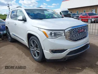 2018 GMC Acadia Denali z VIN 1GKKNPLSXJZ177348, wystawiony jako IAAI lot #42221558 z przebiegiem 115 281 mil mil oraz . Historia ofert i sprzedaży dostępna na DreamBid. Obrazek 1.