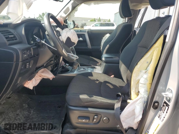 2021 Toyota 4Runner SR5 z VIN JTEBU5JR0M5916561, wystawiony jako Copart lot #59026425 z przebiegiem 29 737 mil mil oraz Szkoda całkowita • Salvage title. Historia ofert i sprzedaży dostępna na DreamBid. Obrazek 7.