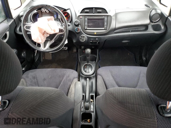 2013 Honda Fit Sport с VIN JHMGE8H64DC036798, выставлен на аукционе Copart как лот 50071345 с пробегом 201 439 миль миль и Списание • Salvage title. История ставок и продаж доступна на DreamBid. Изображение 8.