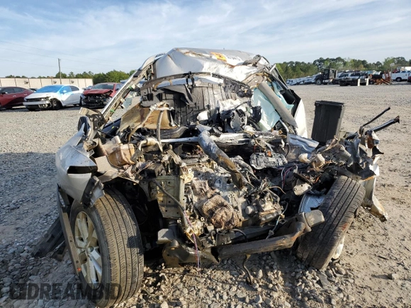 2015 Nissan Rogue SV with VIN 5N1AT2MLXFC798621, listed as a Copart auction lot 50704415 with 0 mi miles and Salvage Title. Bid and sale history available at carsss.com. Image 5.