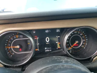 2019 Jeep Wrangler Unlimited Sport S with VIN 1C4HJXDG0KW602803, listed as a Copart auction lot 55640145 with 64,906 mi miles and Salvage title. Bid and sale history available at DreamBid. Image 9.