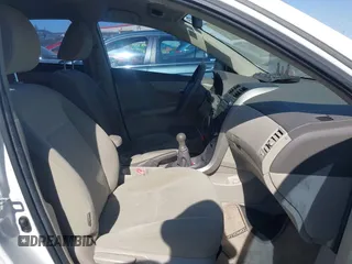2010 Toyota Corolla with VIN 1NXBU4EE5AZ252874, listed as a IAAI auction lot 41812683 with 135,492 mi miles. Bid and sale history available at carsss.com. Image 5.