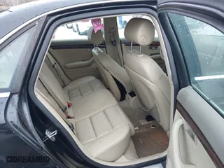 2007 Audi A4 2.0T with VIN WAUAF78E07A132737, listed as a IAAI auction lot 41574347 with 84,179 mi miles. Bid and sale history available at carsss.com. Image 8.