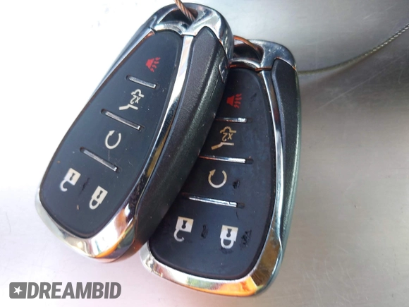 2020 Chevrolet Equinox LT z VIN 2GNAXJEV6L6112332, wystawiony jako IAAI lot #42199570 z przebiegiem 100 242 mil mil oraz . Historia ofert i sprzedaży dostępna na DreamBid. Obrazek 11.