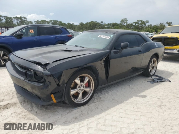 2012 Dodge Challenger R/T Classic z VIN 2C3CDYBT8CH254809, wystawiony jako Copart lot #52767135 z przebiegiem 122 448 mil mil oraz Szkoda całkowita • Salvage title. Historia ofert i sprzedaży dostępna na DreamBid. Obrazek 1.