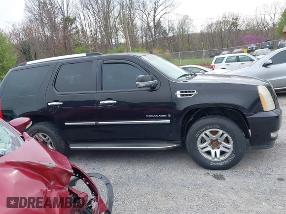 2009 Cadillac Escalade z VIN 1GYFK23229R252638, wystawiony jako IAAI lot #41962606 z przebiegiem 224 915 mil mil oraz . Historia ofert i sprzedaży dostępna na DreamBid. Obrazek 13.