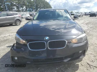 2015 BMW 3 Series 328i xDrive с VIN WBA3B5G50FNS15604, выставлен на аукционе Copart как лот 56861715 с пробегом 129 615 миль миль и Списание • Salvage title. История ставок и продаж доступна на DreamBid. Изображение 5.