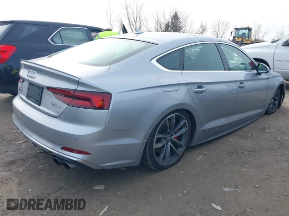 2019 Audi S5 Sportback Prestige z VIN WAUC4CF55KA011706, wystawiony jako IAAI lot #40804401 z przebiegiem 103 817 mil mil oraz . Historia ofert i sprzedaży dostępna na DreamBid. Obrazek 4.