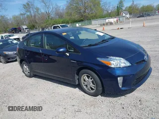 2013 Toyota Prius One with VIN JTDKN3DU6D0343622, listed as a IAAI auction lot 42098154 with 337,881 mi miles. Bid and sale history available at carsss.com. Image 13.