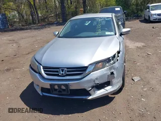 2015 Honda Accord Sport with VIN 1HGCR2F52FA029201, listed as a IAAI auction lot 42135014 with 203,855 mi miles and . Bid and sale history available at DreamBid. Image 12.