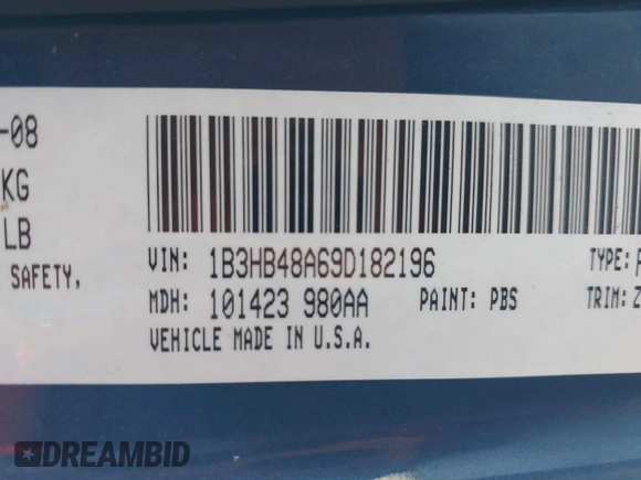 2009 Dodge Caliber SXT with VIN 1B3HB48A69D182196, listed as a IAAI auction lot 41917982 with 173,064 mi miles and . Bid and sale history available at carsss.com. Image 9.