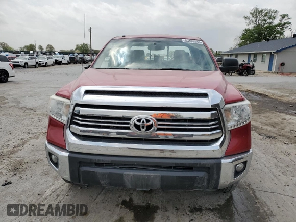 2017 Toyota Tundra SR z VIN 5TFUW5F1XHX630768, wystawiony jako Copart lot #53498545 z przebiegiem 101 323 mil mil oraz Szkoda całkowita • Salvage title. Historia ofert i sprzedaży dostępna na DreamBid. Obrazek 5.