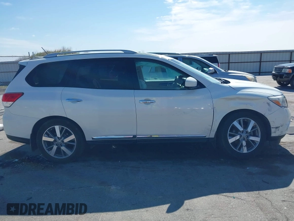 2015 Nissan Pathfinder SL with VIN 5N1AR2MM4FC707351, listed as a IAAI auction lot 42334235 with 124,017 mi miles and . Bid and sale history available at DreamBid. Image 13.