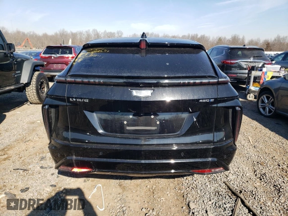 2024 Cadillac LYRIQ Sport z VIN 1GYKPWRK3RZ112032, wystawiony jako Copart lot #46460015 z przebiegiem 7 203 mil mil oraz Szkoda całkowita • Salvage title. Historia ofert i sprzedaży dostępna na DreamBid. Obrazek 6.