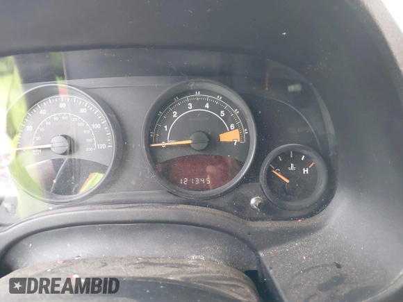 2015 Jeep Patriot High Altitude z VIN 1C4NJPFA2FD185584, wystawiony jako IAAI lot #41714984 z przebiegiem 121 345 mil mil oraz . Historia ofert i sprzedaży dostępna na DreamBid. Obrazek 7.