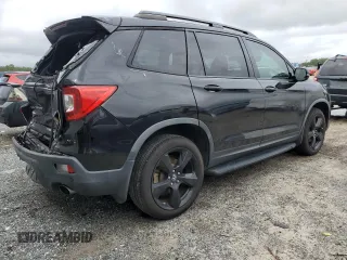 2019 Honda Passport Elite with VIN 5FNYF8H07KB015815, listed as a Copart auction lot 71529484 with 136,228 mi miles and Non Repairable. Bid and sale history available at carsss.com. Image 3.