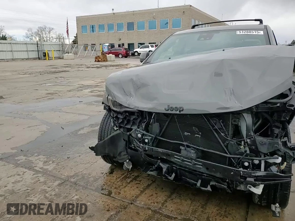 2022 Jeep Grand Cherokee Laredo E с VIN 1C4RJFAGXNC118923, выставлен на аукционе Copart как лот 51288515 с пробегом 15 112 миль миль и Списание • Salvage title. История ставок и продаж доступна на DreamBid. Изображение 15.
