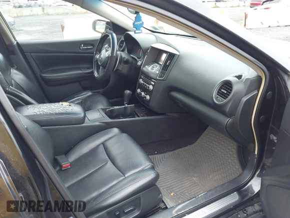 2014 Nissan Maxima SV with VIN 1N4AA5AP7EC490068, listed as a IAAI auction lot 42332173 with 126,323 mi miles and . Bid and sale history available at DreamBid. Image 5.