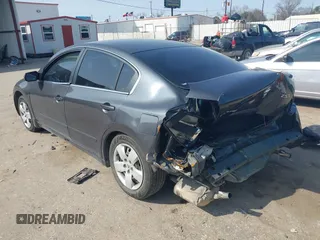 2008 Nissan Altima 2.5 with VIN 1N4AL21E78C114496, listed as a IAAI auction lot 41579057 with 375,219 mi miles. Bid and sale history available at carsss.com. Image 3.