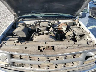 1999 Chevrolet Suburban with VIN 3GNEC16R7XG251720, listed as a Copart auction lot 81502654 with 198,335 mi miles and Non Repairable. Bid and sale history available at carsss.com. Image 12.