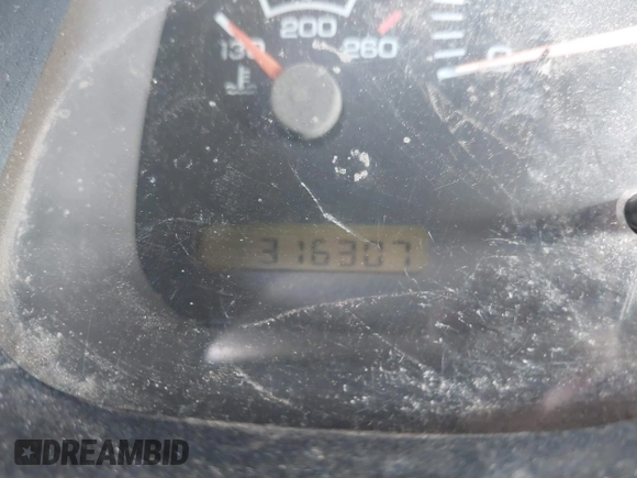 1997 Dodge Dakota with VIN 1B7FL26X3VS129959, listed as a IAAI auction lot 41317635 with 316,307 mi miles and . Bid and sale history available at carsss.com. Image 7.