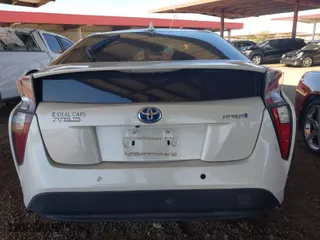 2017 Toyota Prius Two with VIN JTDKARFUXH3544469, listed as a IAAI auction lot 41831644 with 114,686 mi miles. Bid and sale history available at carsss.com. Image 16.