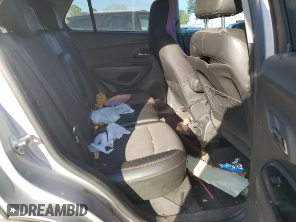 2020 Chevrolet Trax LT with VIN KL7CJPSB5LB023054, listed as a Copart auction lot 49056295 with Not provided miles and Salvage title. Bid and sale history available at DreamBid. Image 11.