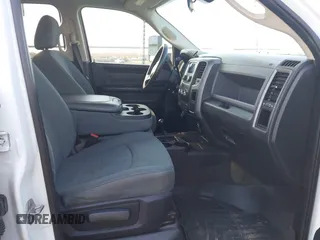 2013 Ram 2500 Tradesman z VIN 3C6TR5HT9DG575642, wystawiony jako IAAI lot #41557823 z przebiegiem 223 859 mil mil oraz . Historia ofert i sprzedaży dostępna na DreamBid. Obrazek 5.