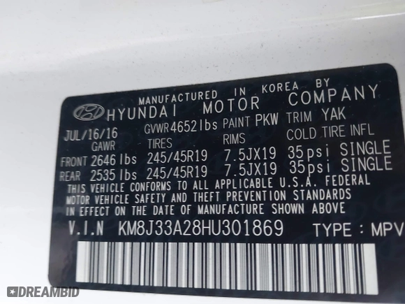 2017 Hyundai Tucson Value with VIN KM8J33A28HU301869, listed as a IAAI auction lot 41288511 with 111,143 mi miles. Bid and sale history available at carsss.com. Image 9.