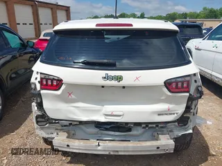 2018 Jeep Compass Sport с VIN 3C4NJCABXJT123085, выставлен на аукционе IAAI как лот 42321682 с пробегом 96 813 миль миль и . История ставок и продаж доступна на DreamBid. Изображение 16.