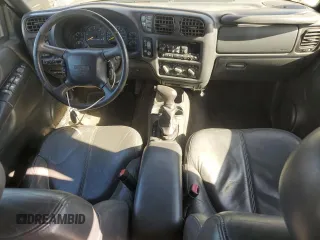1999 GMC Jimmy SLE with VIN 1GKDT13W1X2537011, listed as a Copart auction lot 76623754 with 212,083 mi miles and Salvage Title. Bid and sale history available at carsss.com. Image 8.