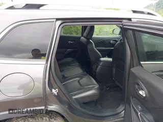 2020 Jeep Cherokee Limited z VIN 1C4PJMDN2LD604705, wystawiony jako IAAI lot #42372155 z przebiegiem 85 937 mil mil oraz . Historia ofert i sprzedaży dostępna na DreamBid. Obrazek 8.