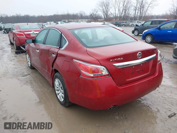 2015 Nissan Altima 2.5 S with VIN 1N4AL3AP8FN345660, listed as a IAAI auction lot 41913700 with 101,349 mi miles. Bid and sale history available at carsss.com. Image 3.